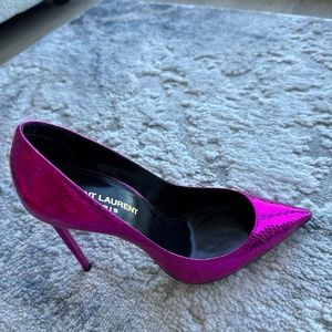 Saint Laurent Pump